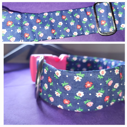 navy collar with flowers